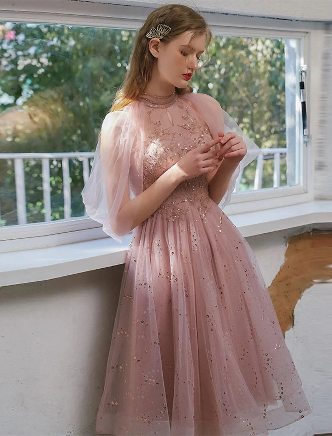 Luolandi A-Line Cocktail Dresses Party Dress Graduation Engagement Knee Length 3/4 Length Sleeve Jewel Neck Tulle with Sequin