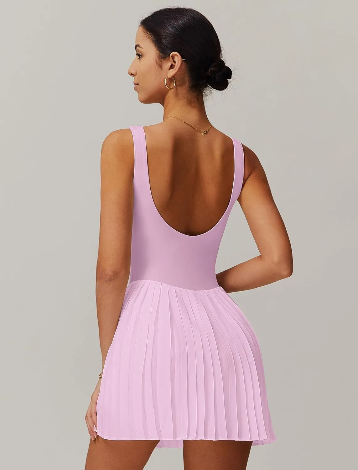Womens Tennis Golf Dress with Built-in Bra Shorts Backless Square Neck Pleated Hem Athletic Dresses with Pockets